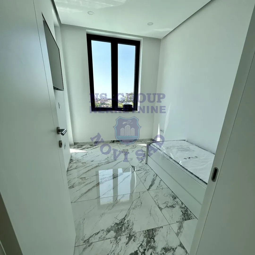 kuca za izdavanje Sremska Kamenica 180m2 14337