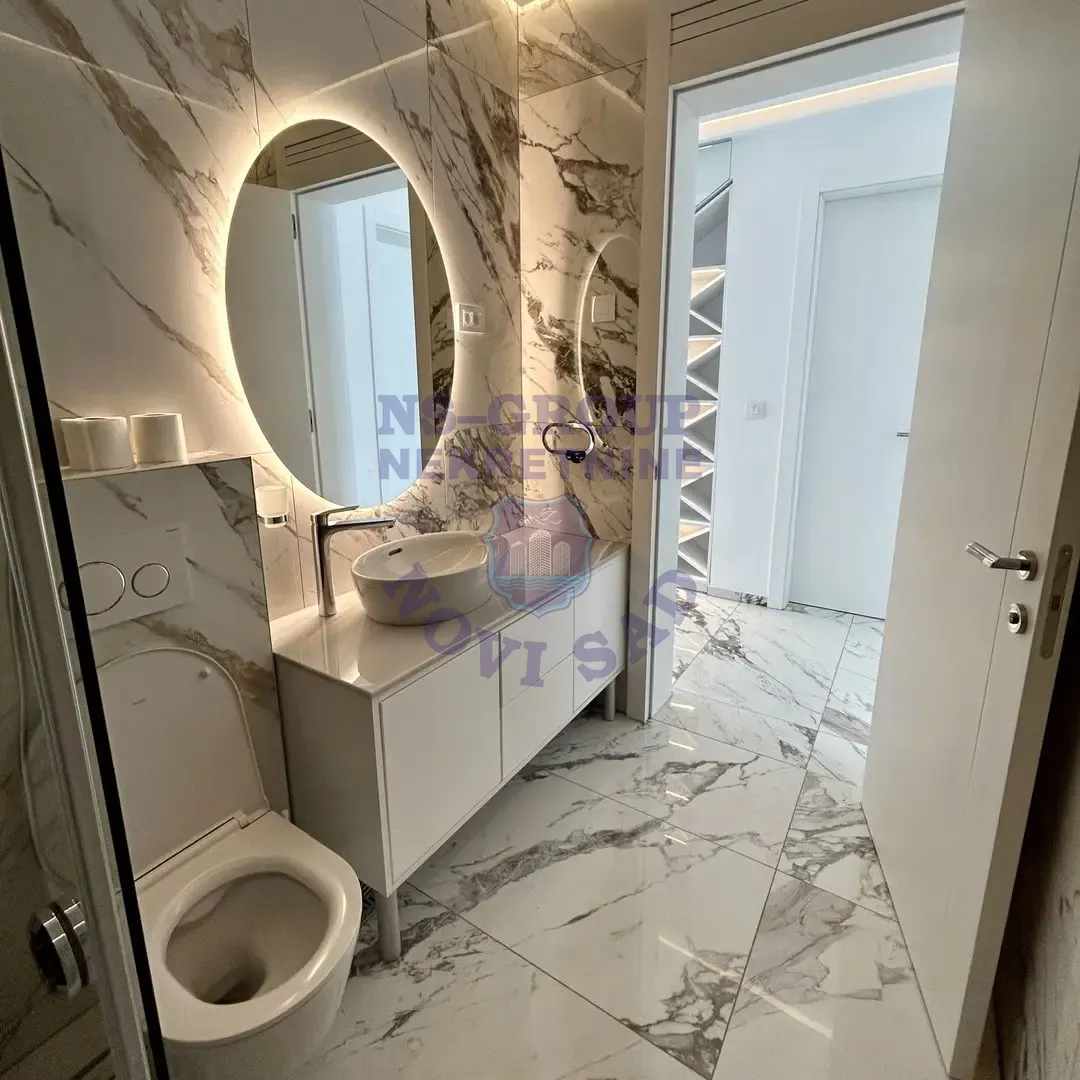 kuca za izdavanje Sremska Kamenica 180m2 14337