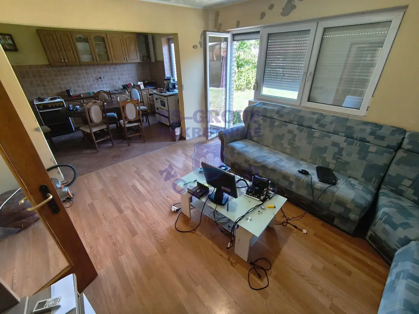 kuca na prodaju Petrovaradin, 108m2 553565