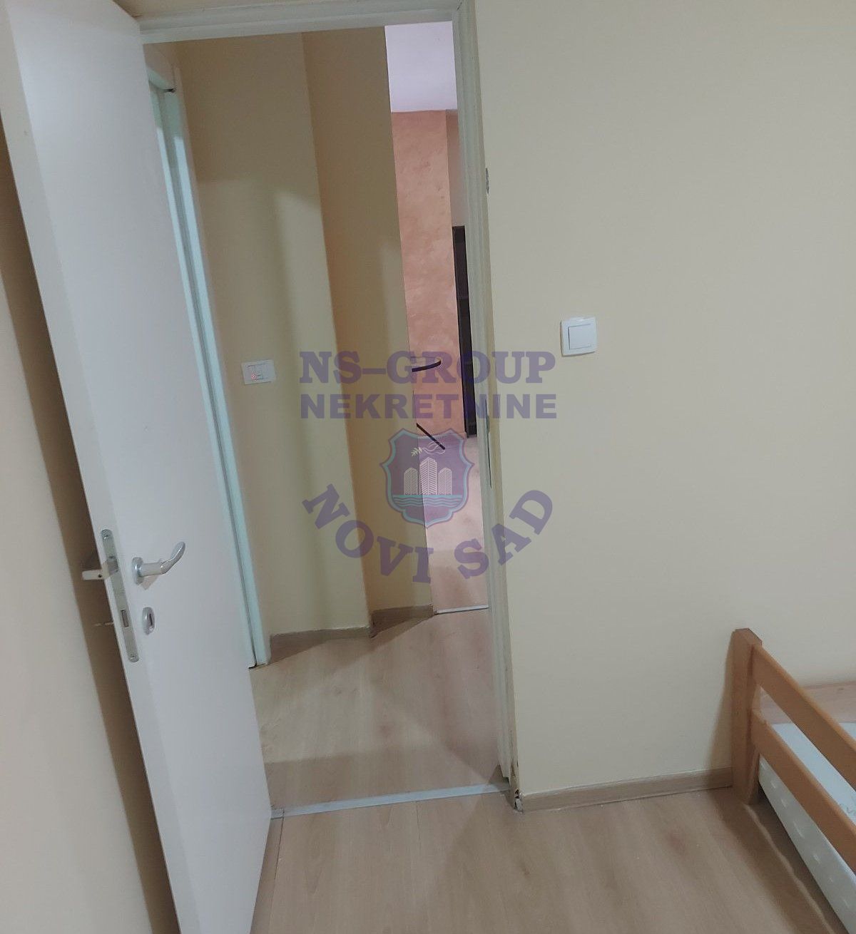 stan na prodaju Veternik 40m2 537878