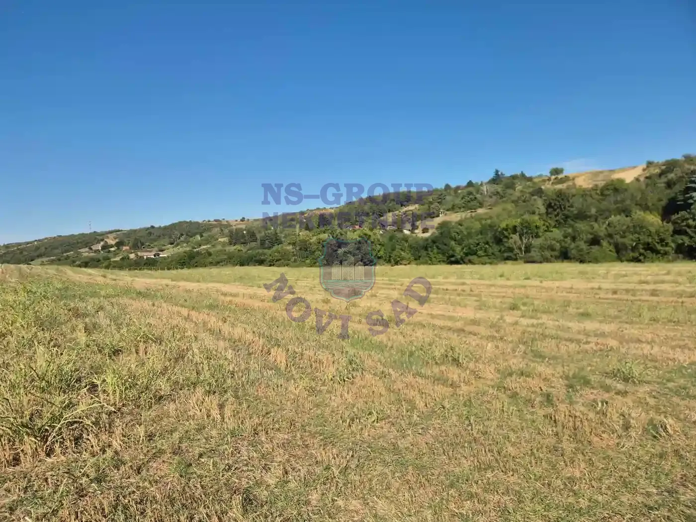 plac na prodaju Sremska Kamenica, 25300m2 553676