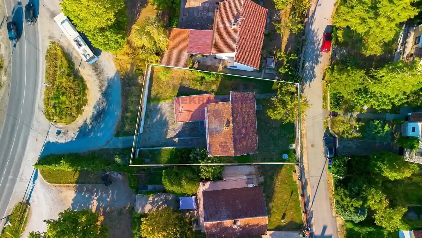 kuca na prodaju Sremska Kamenica, 150m2 553305