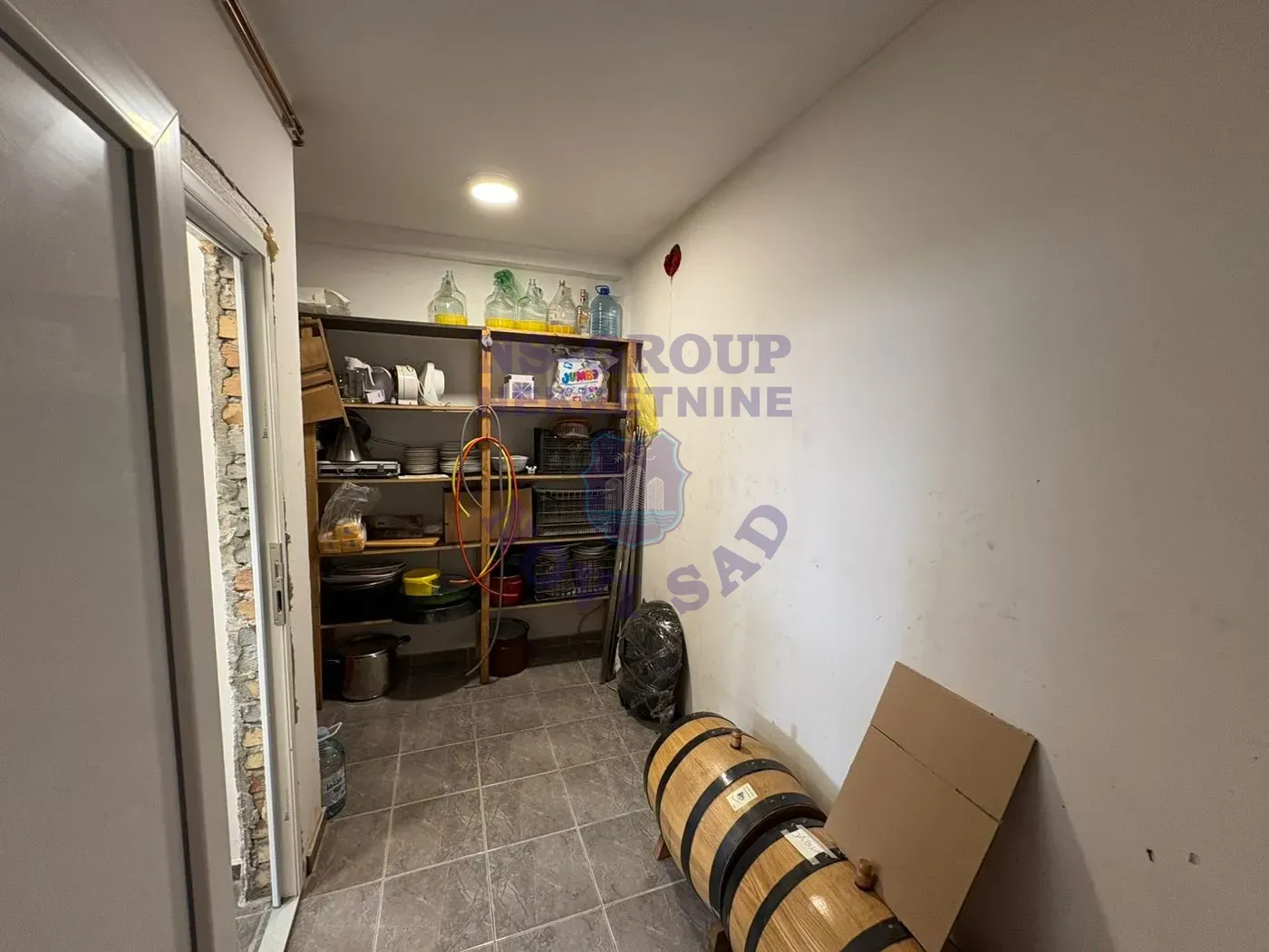 kuca na prodaju Petrovaradin 310m2 553865