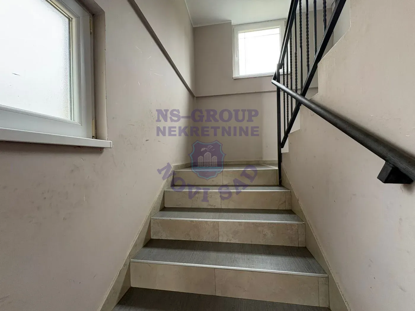 kuca na prodaju Petrovaradin 310m2 553865
