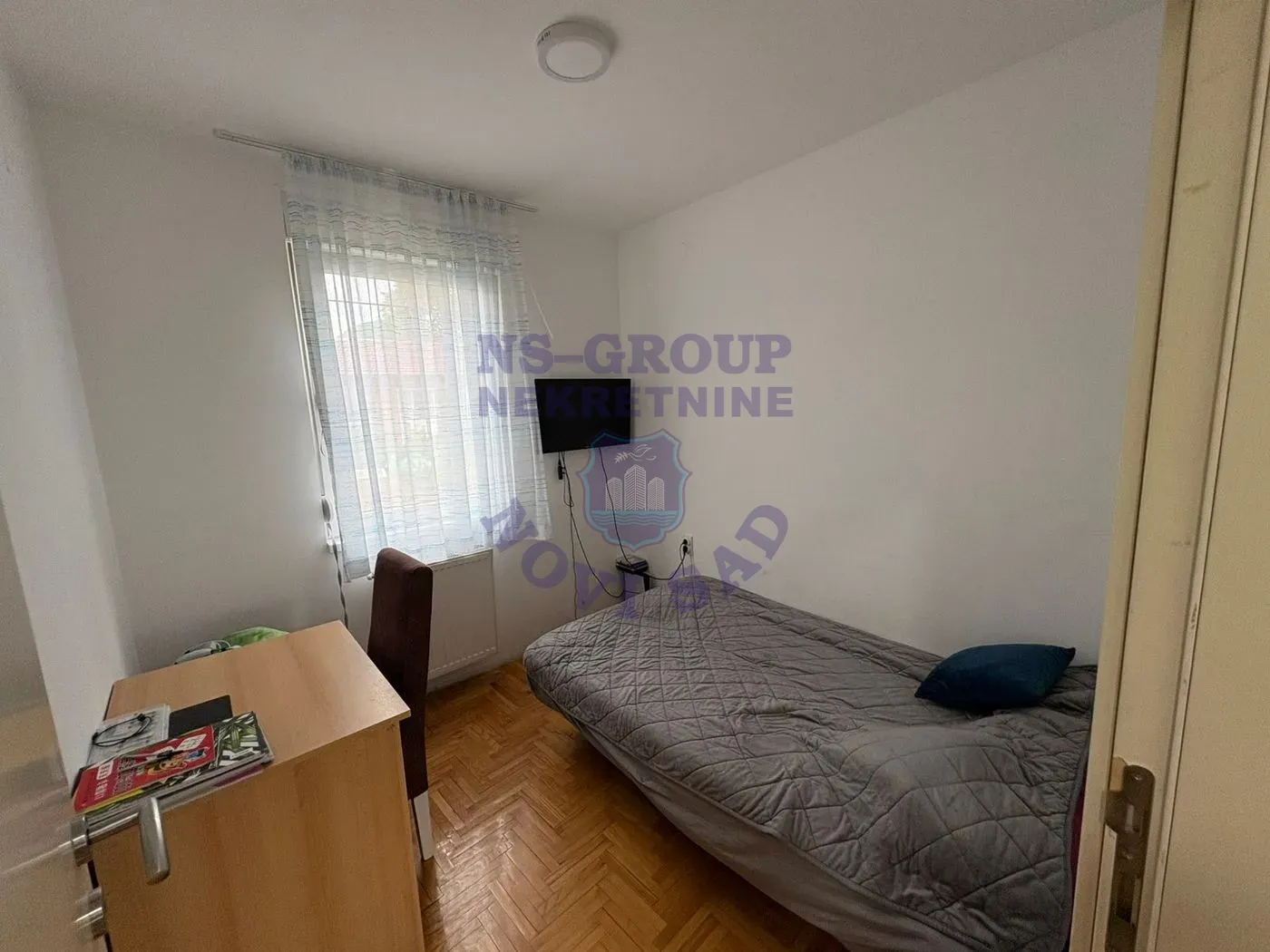 kuca na prodaju Petrovaradin 310m2 553865