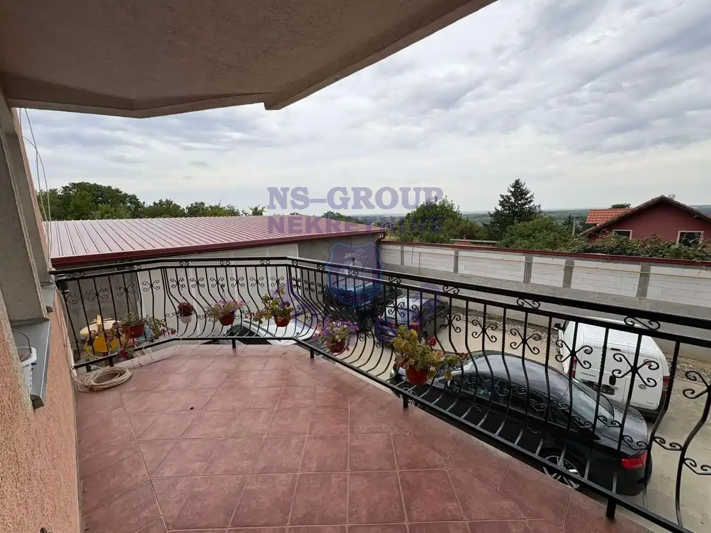 kuca na prodaju Petrovaradin 310m2 553865