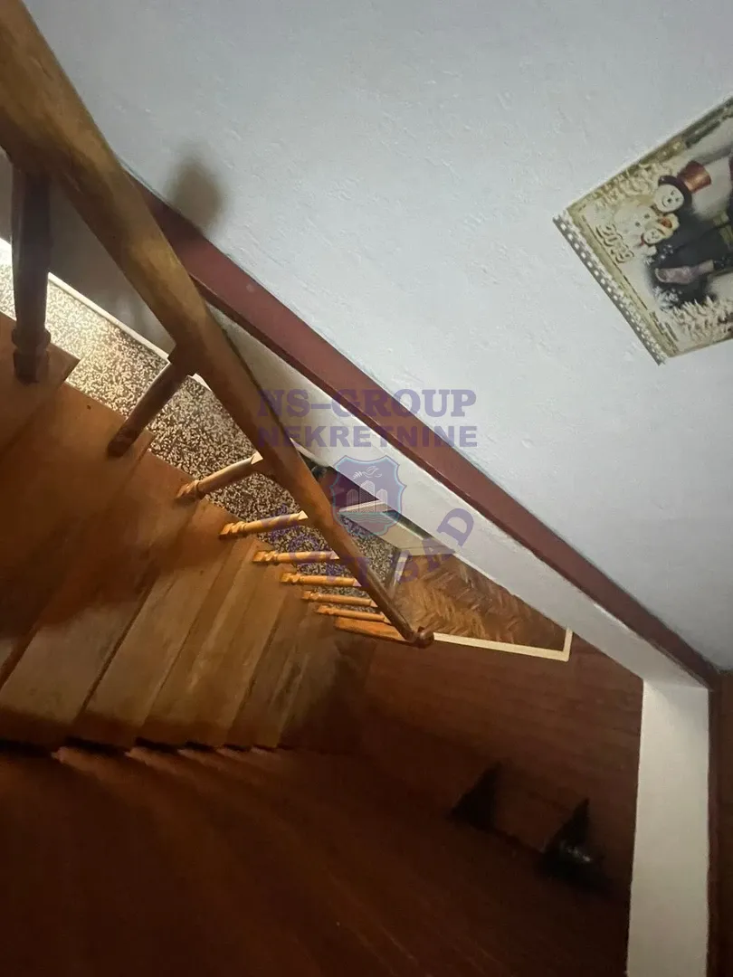 kuca na prodaju Begeč 214m2 554025
