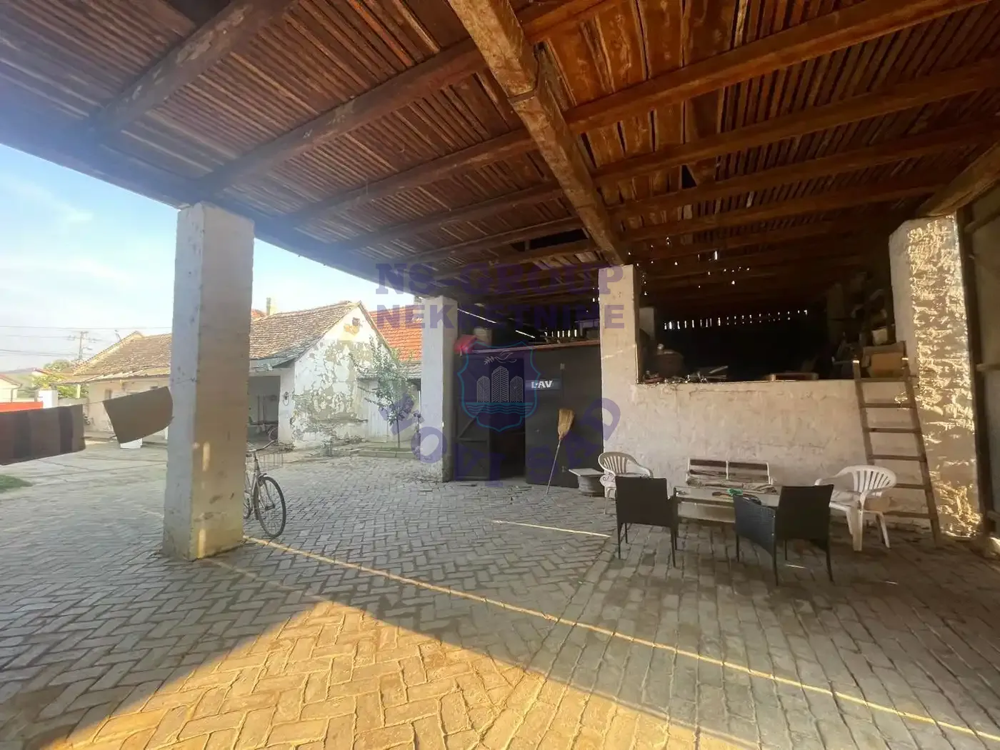 kuca na prodaju Begeč 214m2 554025