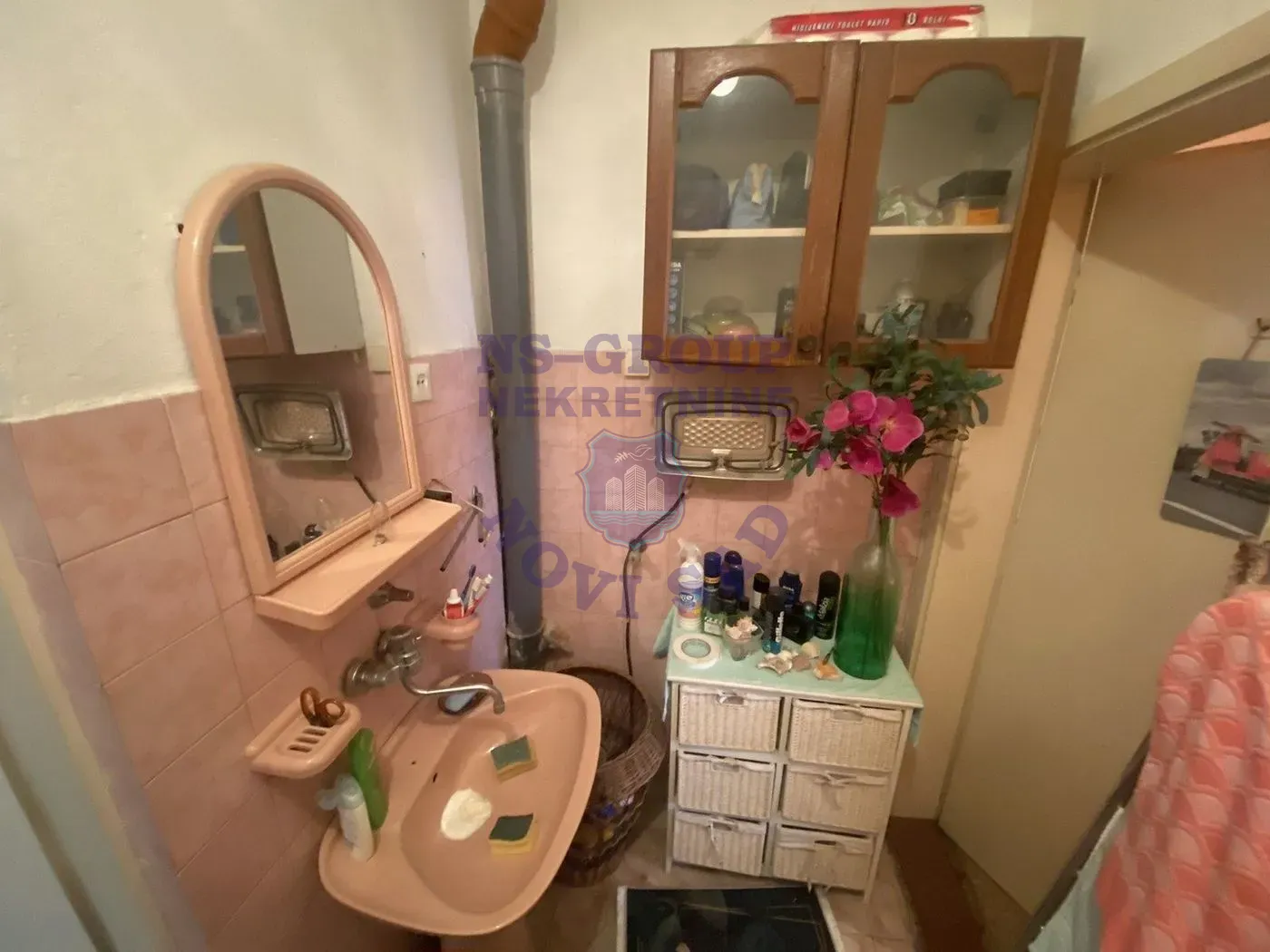 stan na prodaju Veternik 95m2 553199