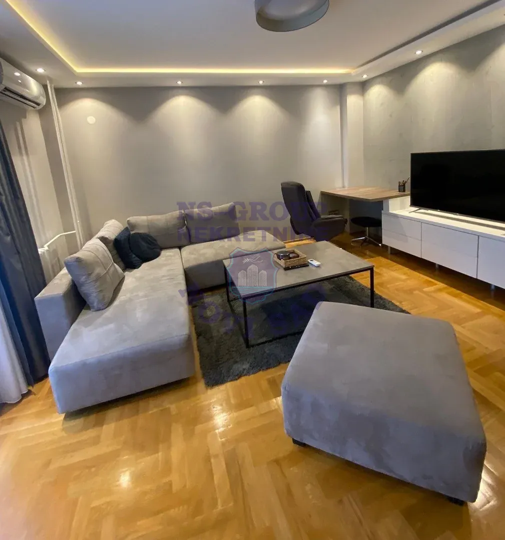 stan na prodaju Novi Sad, 60m2 14465