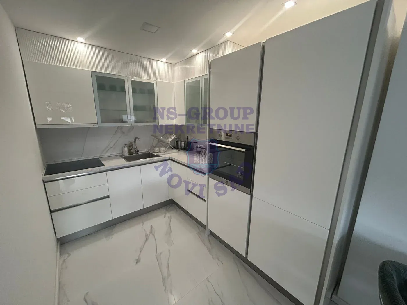 stan na prodaju Novi Sad 79m2 554394