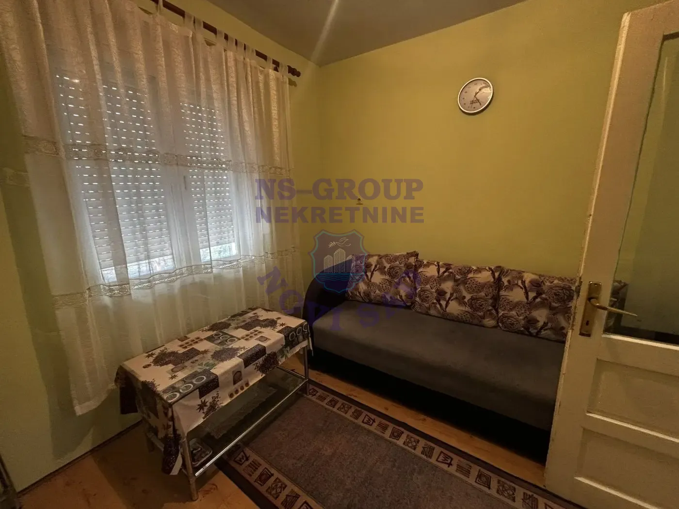 kuca na prodaju Bački Jarak 76m2 554225