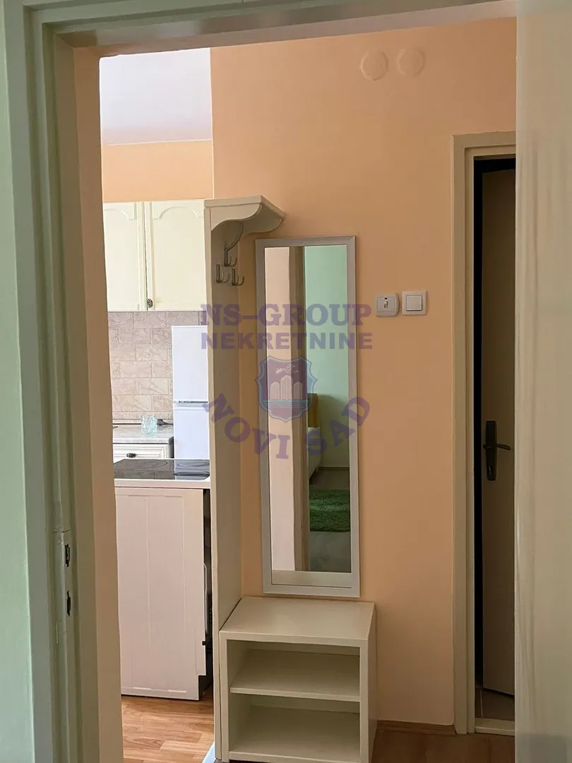 Stan na prodaju Novi Sad 30m2, 14485