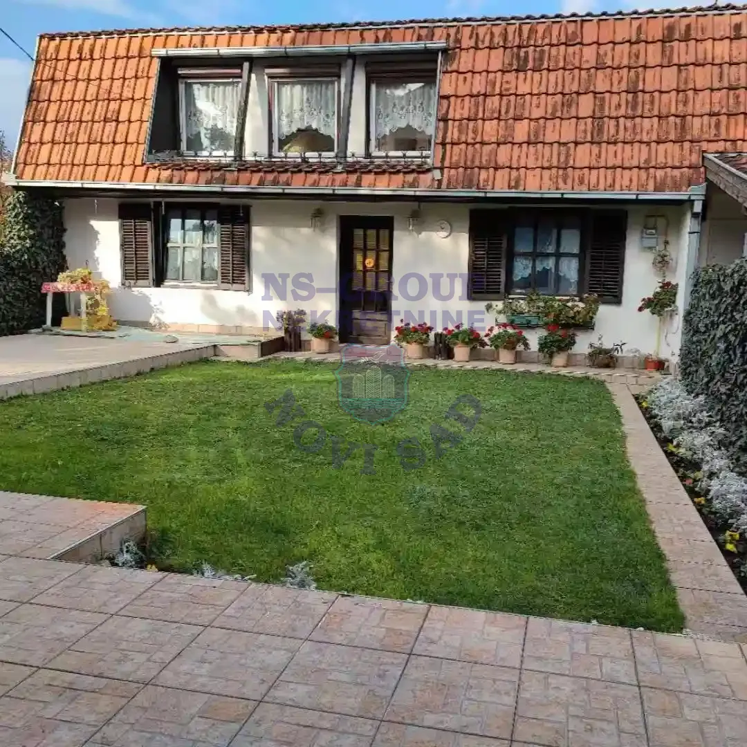 stan na prodaju Novi Sad, 61m2 554968