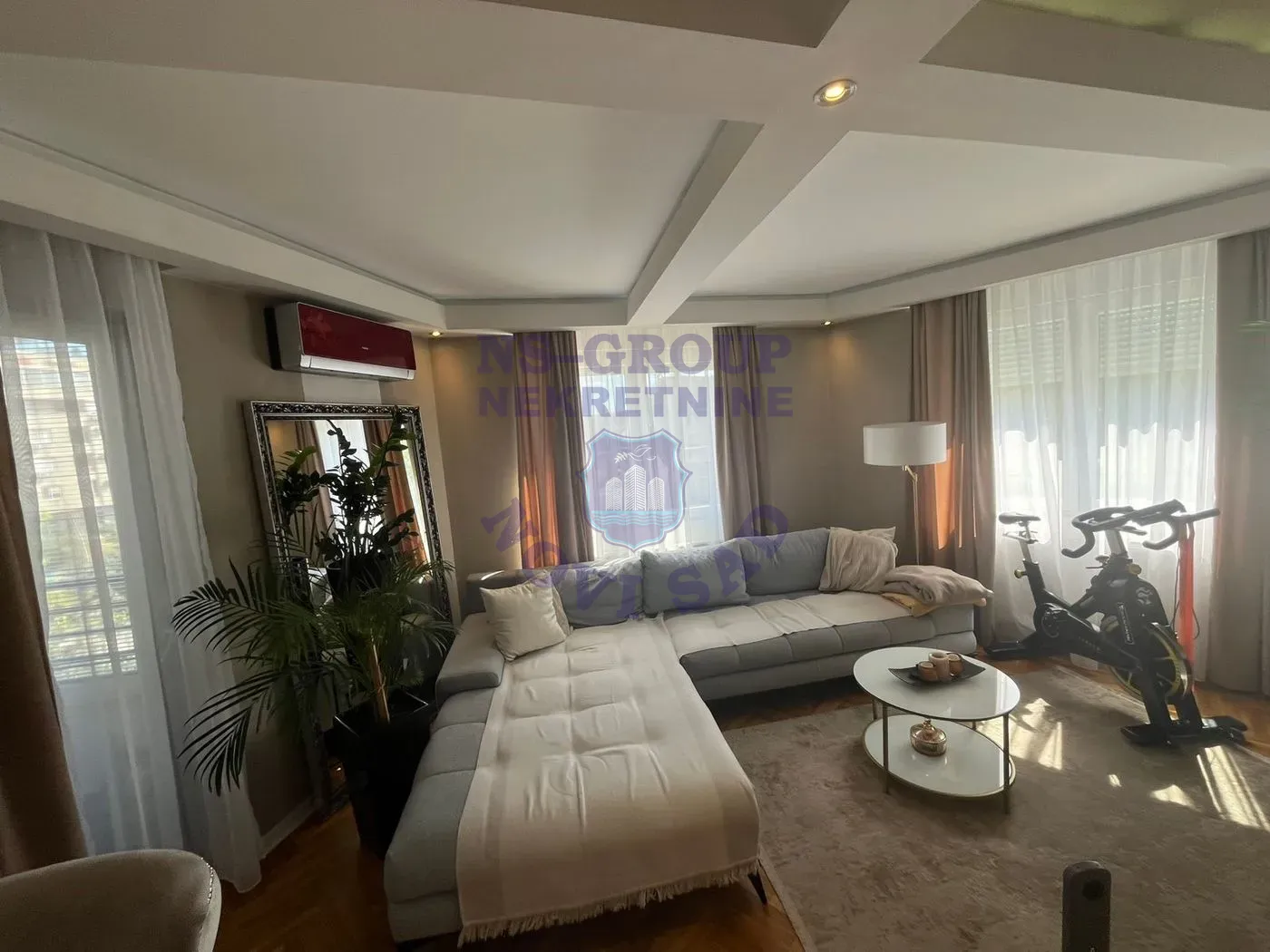 stan na prodaju Novi Sad, 77m2 555048