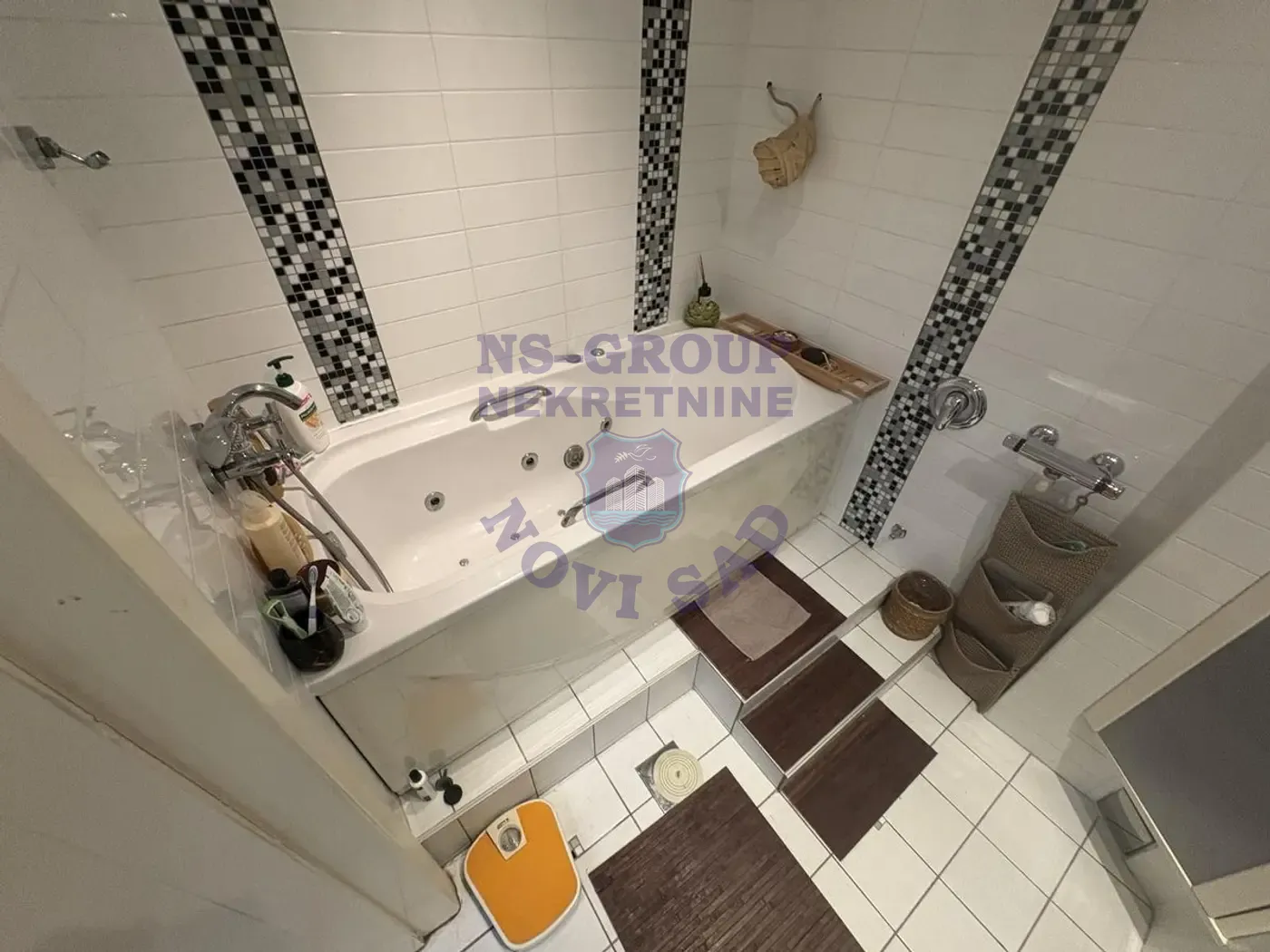 stan na prodaju Novi Sad 81m2 554779