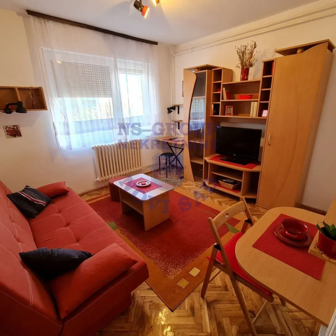 stan za izdavanje Novi Sad, 18m2 14540