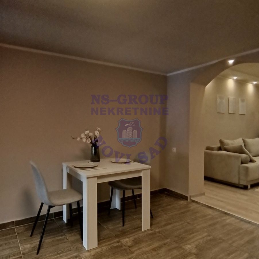 stan na prodaju Novi Sad 43m2 555184