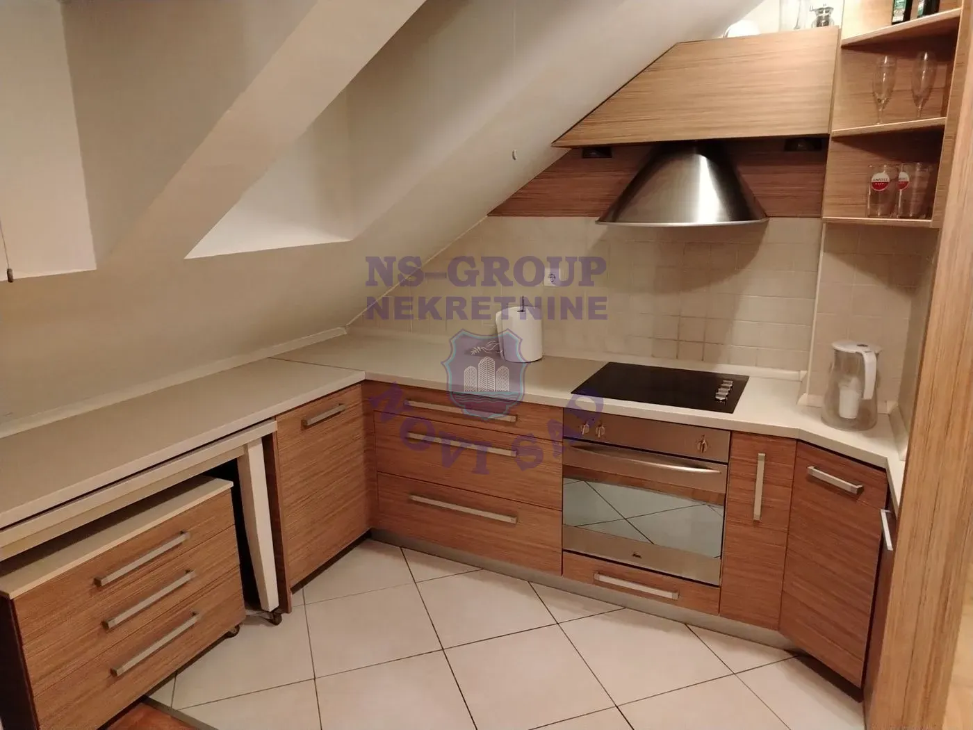 stan na prodaju Novi Sad 83m2 555200