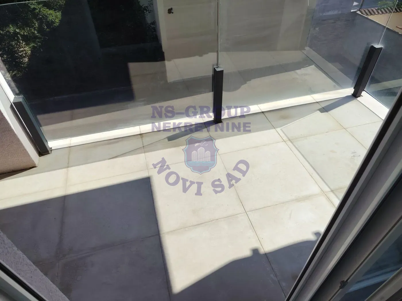 lokal za izdavanje Novi Sad 350m2 14551