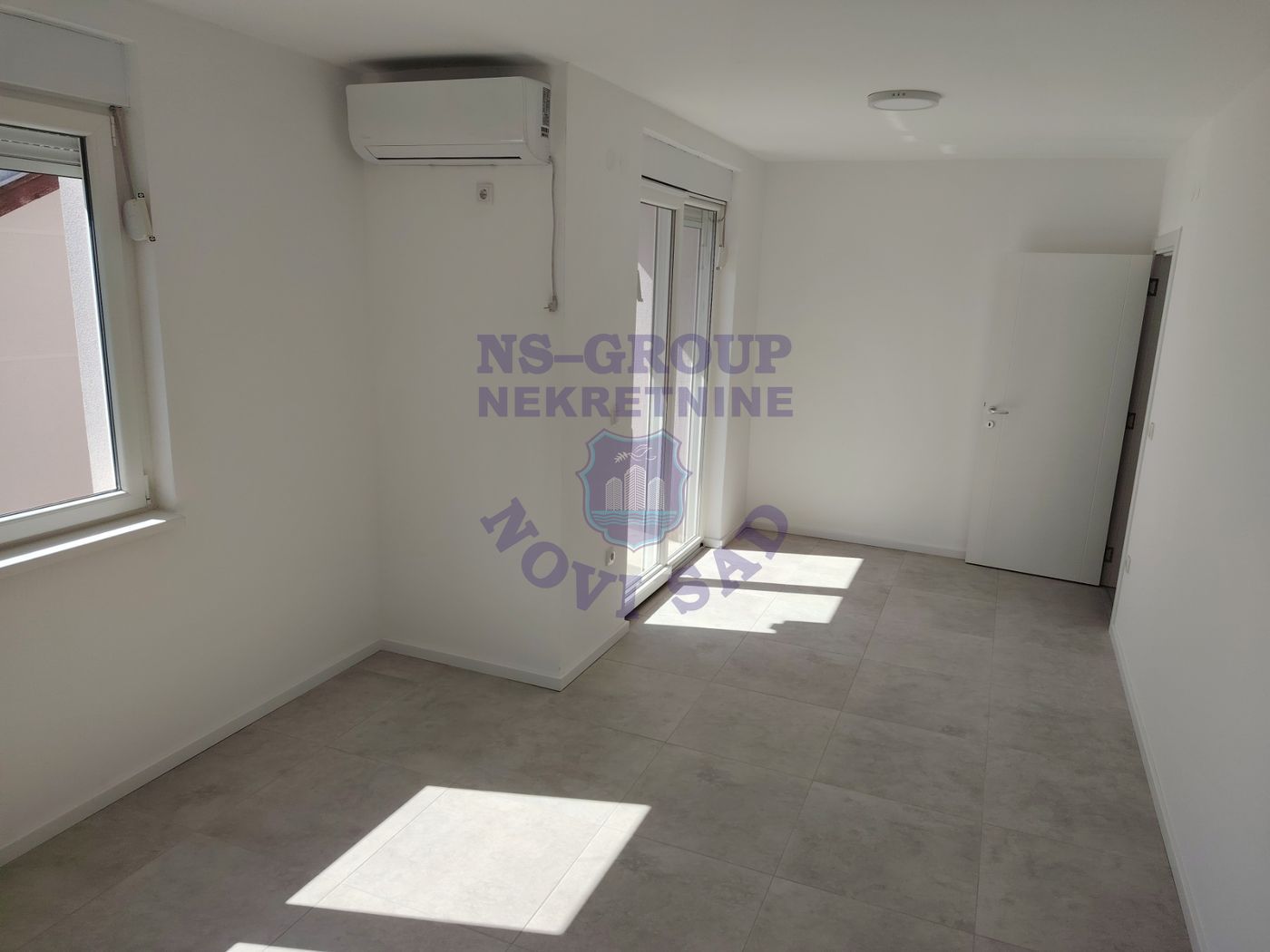 lokal za izdavanje Novi Sad 350m2 14551
