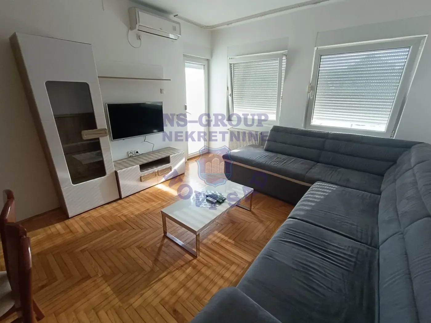 stan na prodaju Novi Sad, 50m2 555420