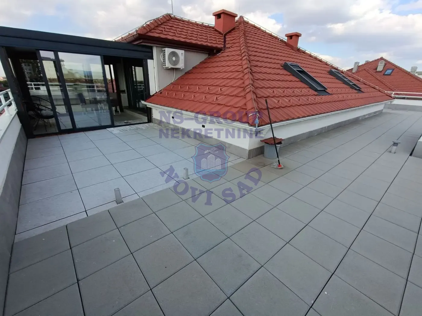 stan na prodaju Novi Sad 73m2 555632