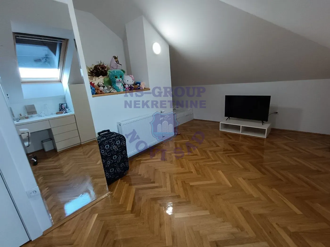 stan na prodaju Novi Sad 73m2 555632