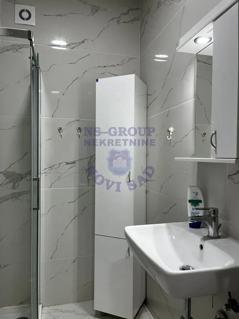 Stan na prodaju Novi Sad 40m2, 14609