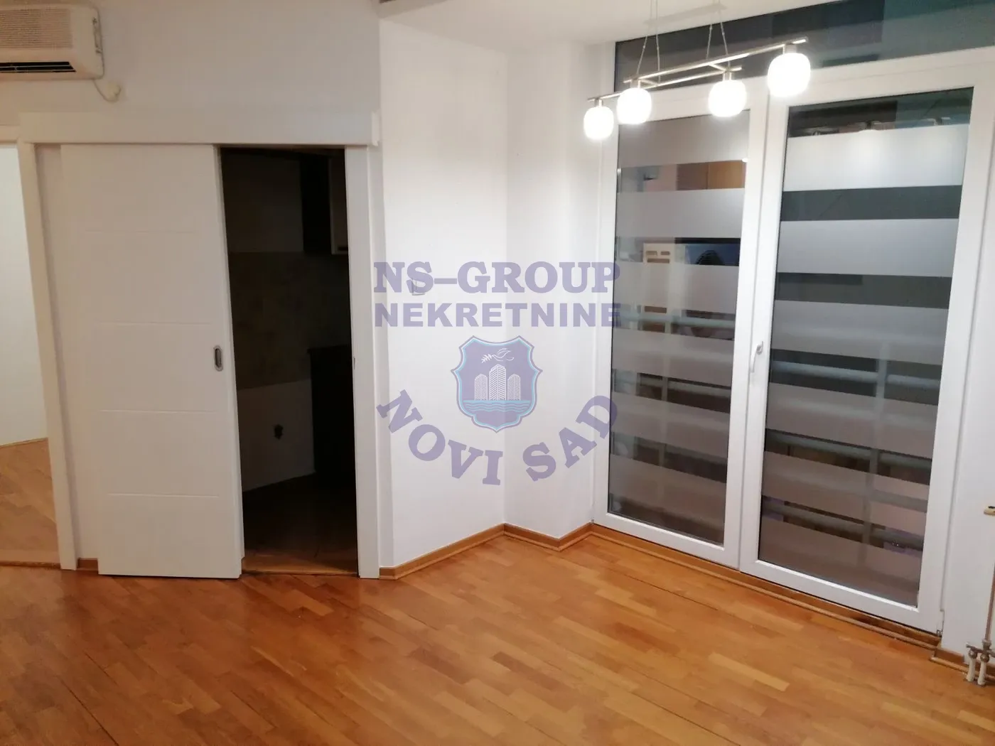 Stan za izdavanje Novi Sad 57m2, 14628