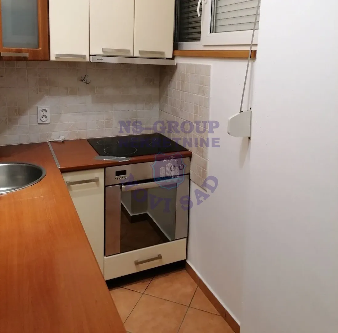 Stan za izdavanje Novi Sad 57m2, 14628