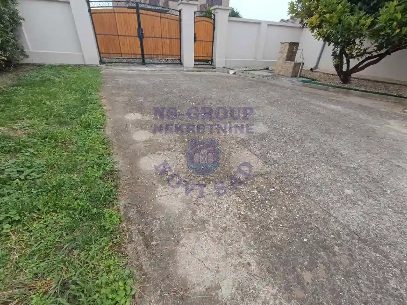 kuca na prodaju Vrdnik 102m2 555918