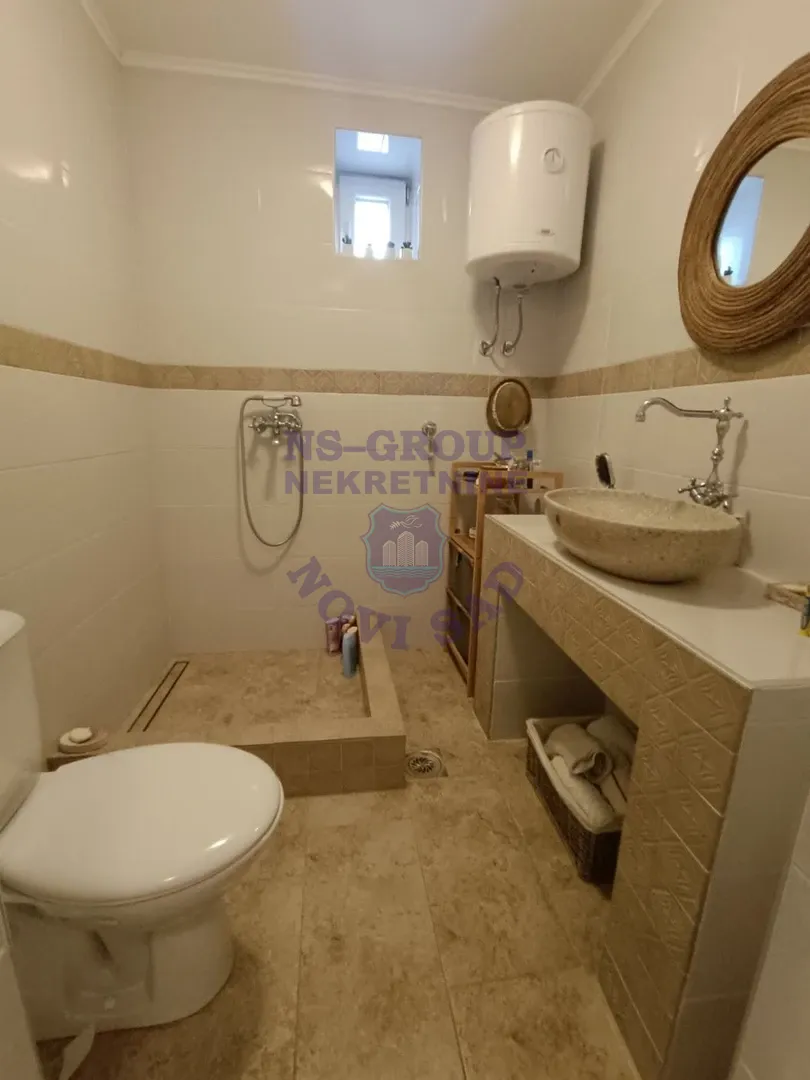 kuca na prodaju Vrdnik 102m2 555918