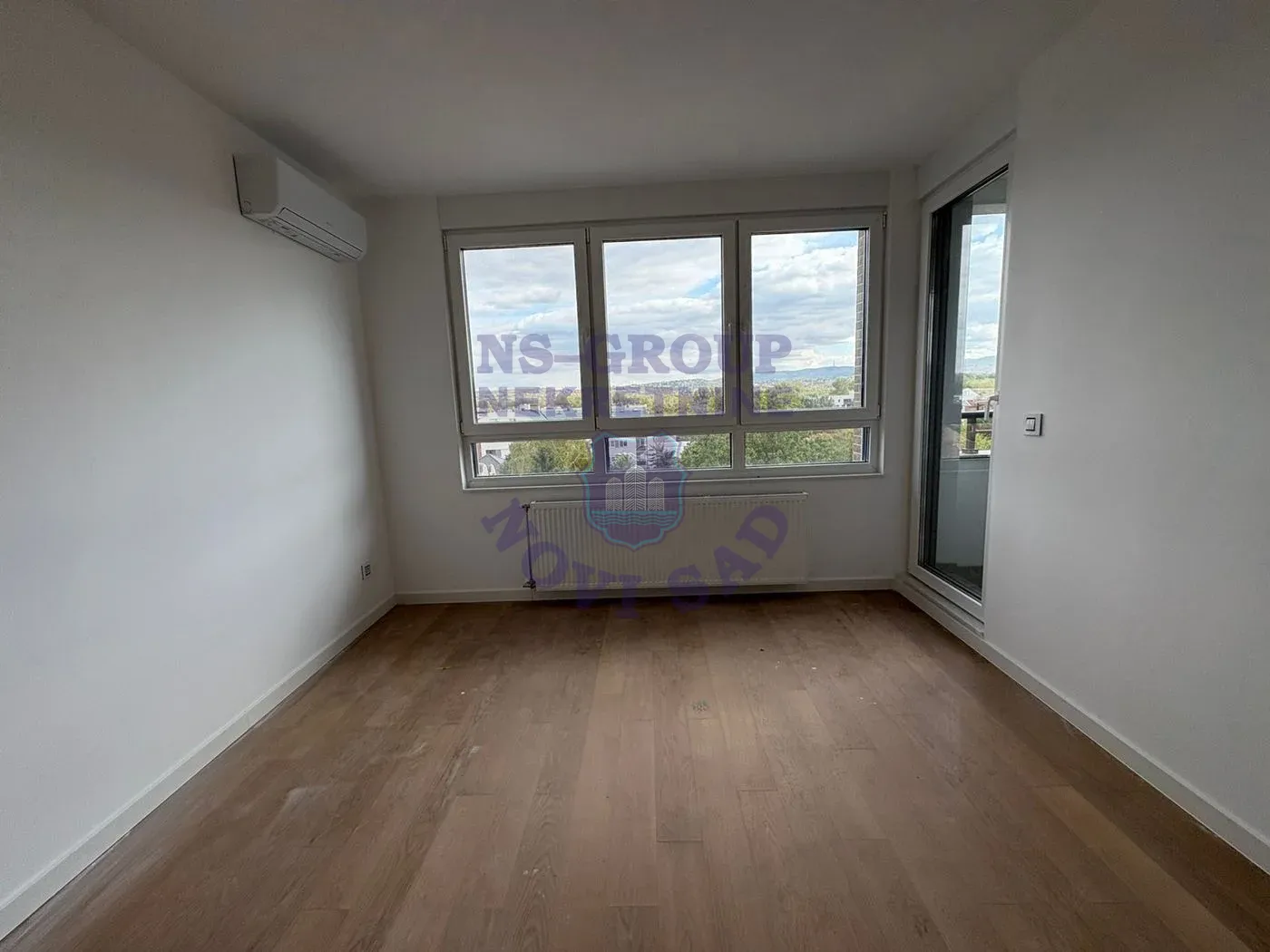 stan na prodaju Novi Sad, 65m2 520459