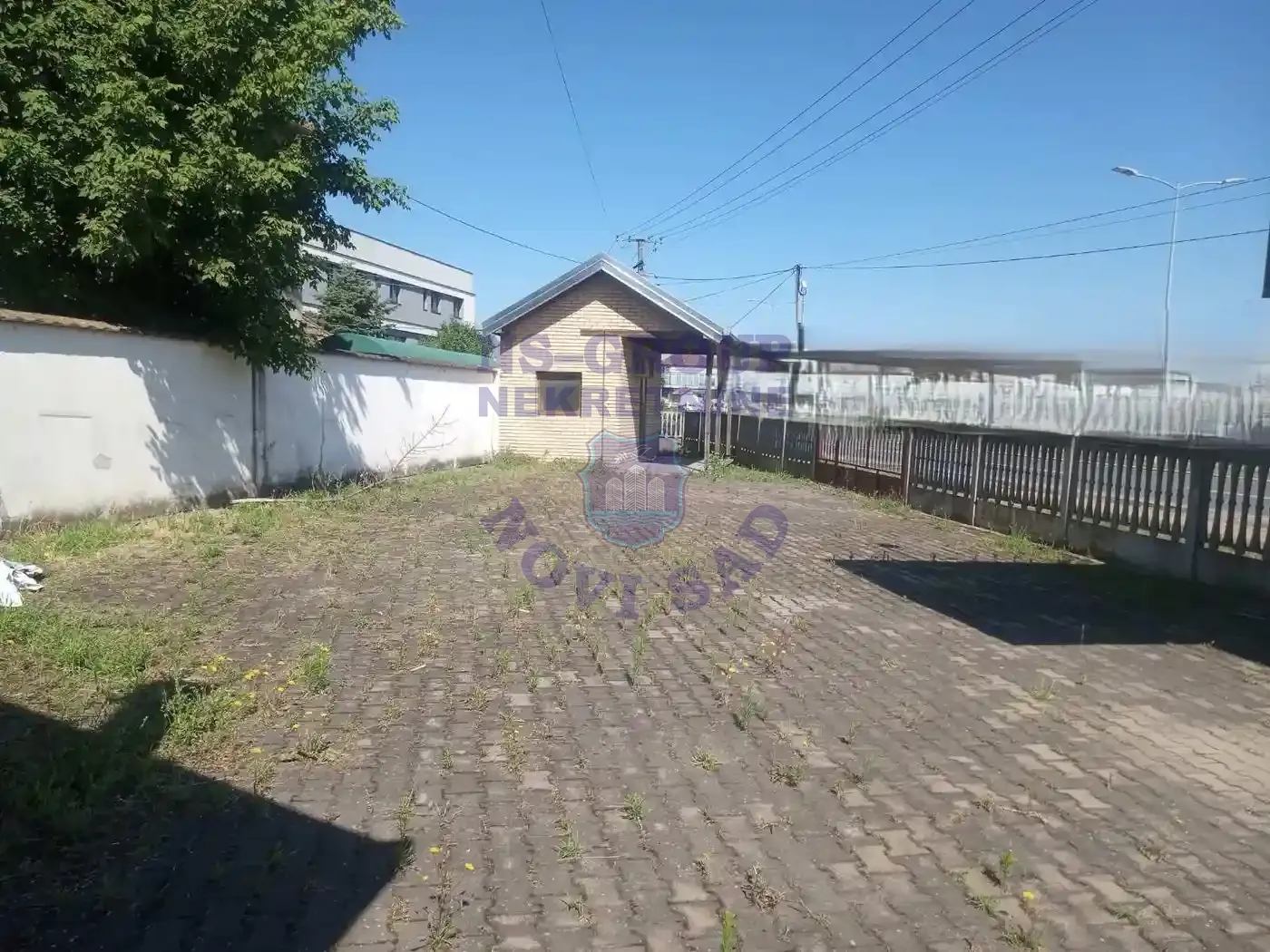 plac za izdavanje Novi Sad, 230m2 14686