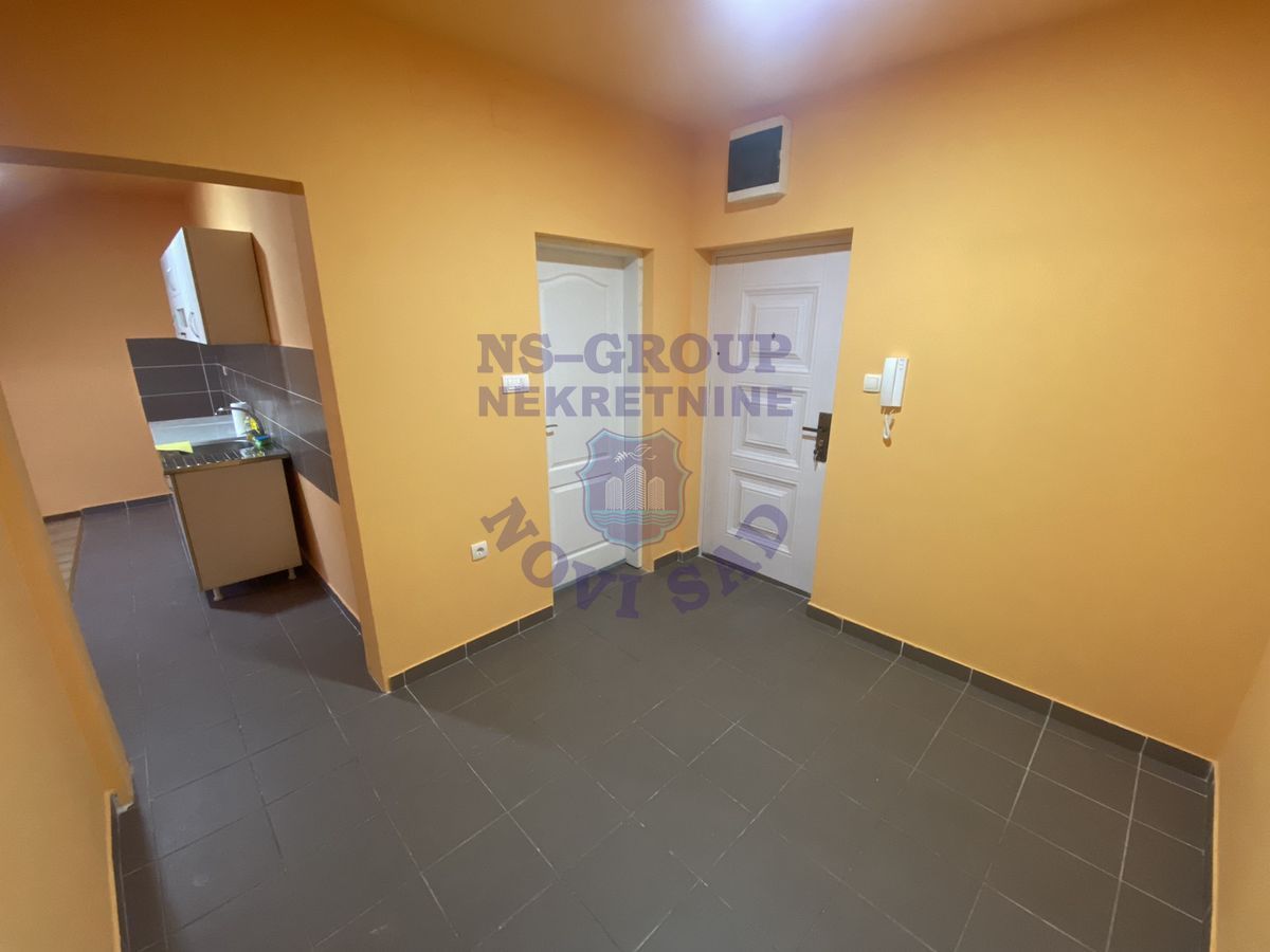 stan na prodaju Novi Sad, 32m2 566279