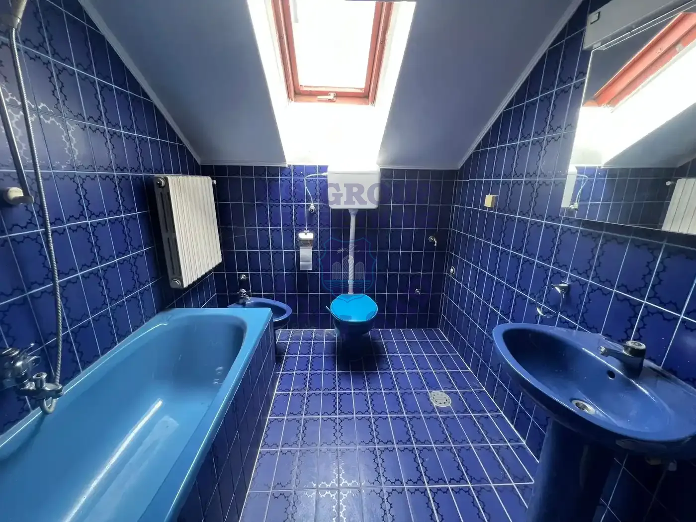 kuca na prodaju Bački Jarak 200m2 556551