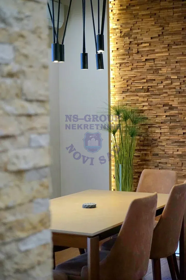 stan na prodaju Novi Sad 124m2 556594