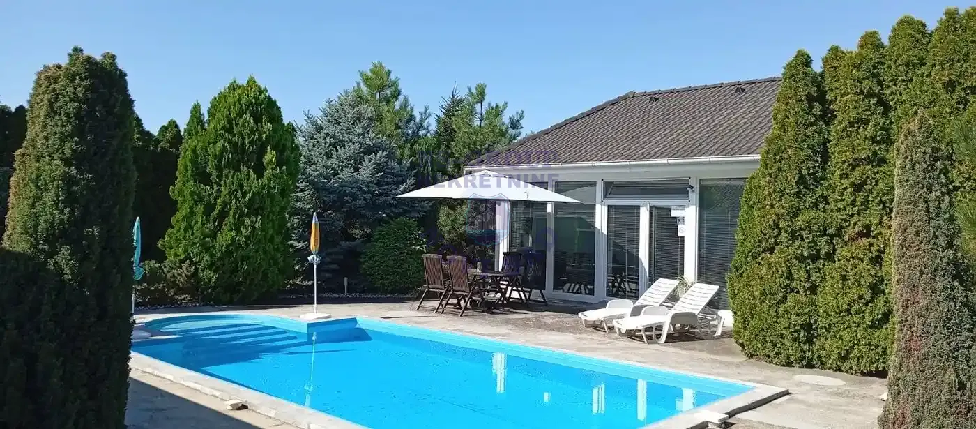 kuca na prodaju Bački Petrovac, 194m2 557037