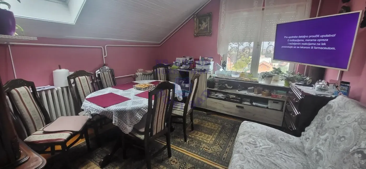 stan na prodaju Novi Sad, 51m2 557090