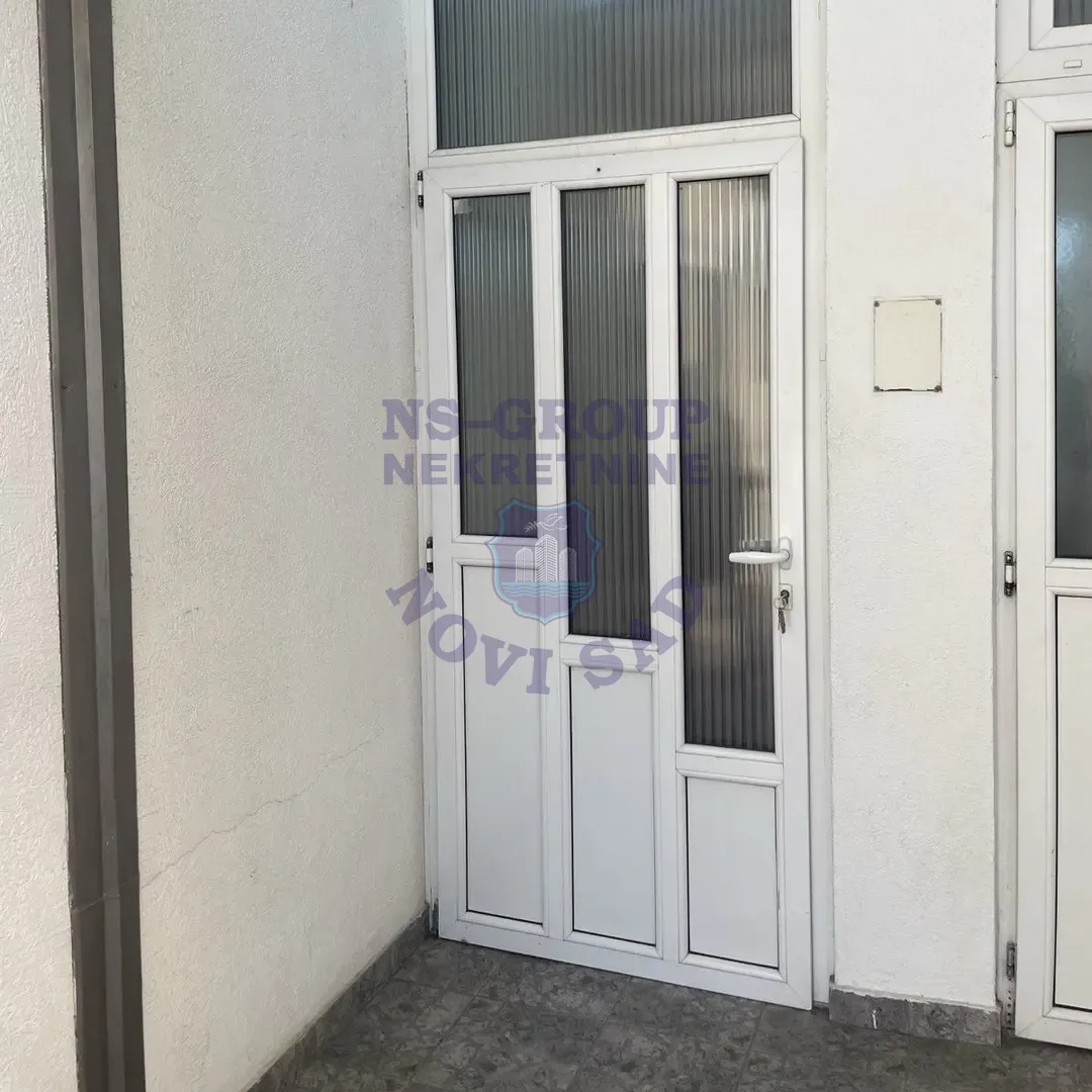 kuca za izdavanje Veternik 106m2 14758