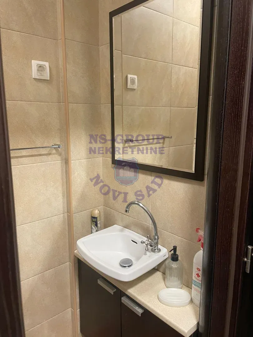 kuca za izdavanje Veternik 106m2 14758