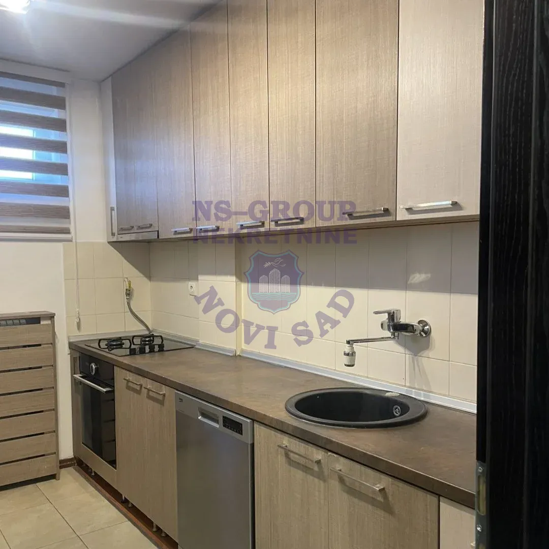 kuca za izdavanje Veternik 106m2 14758