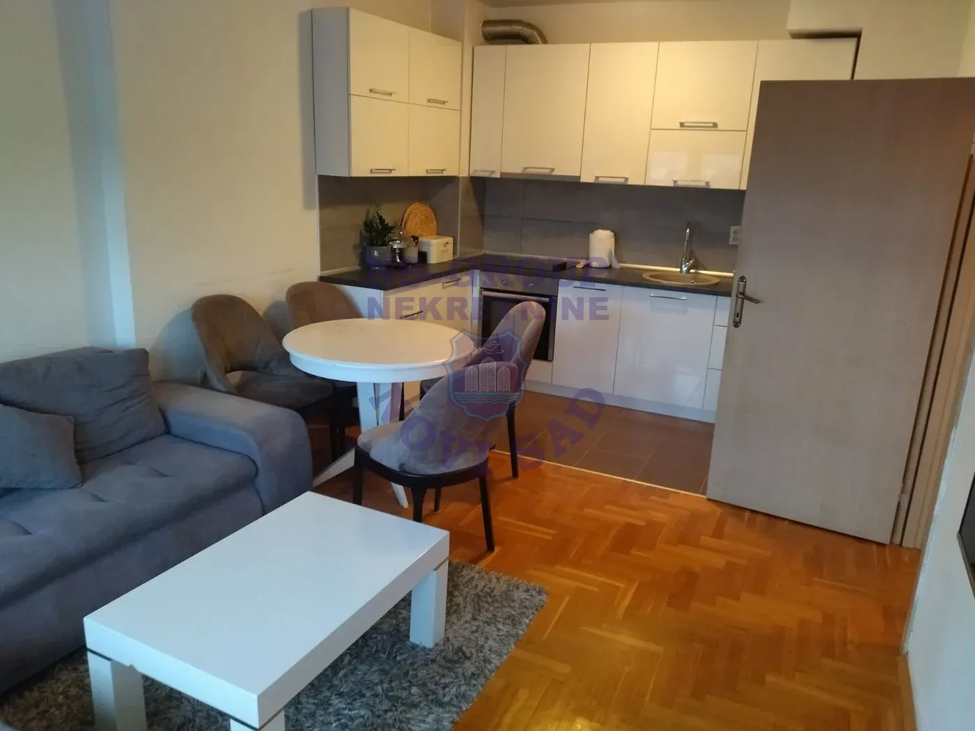 stan na prodaju Novi Sad, 49m2 557750