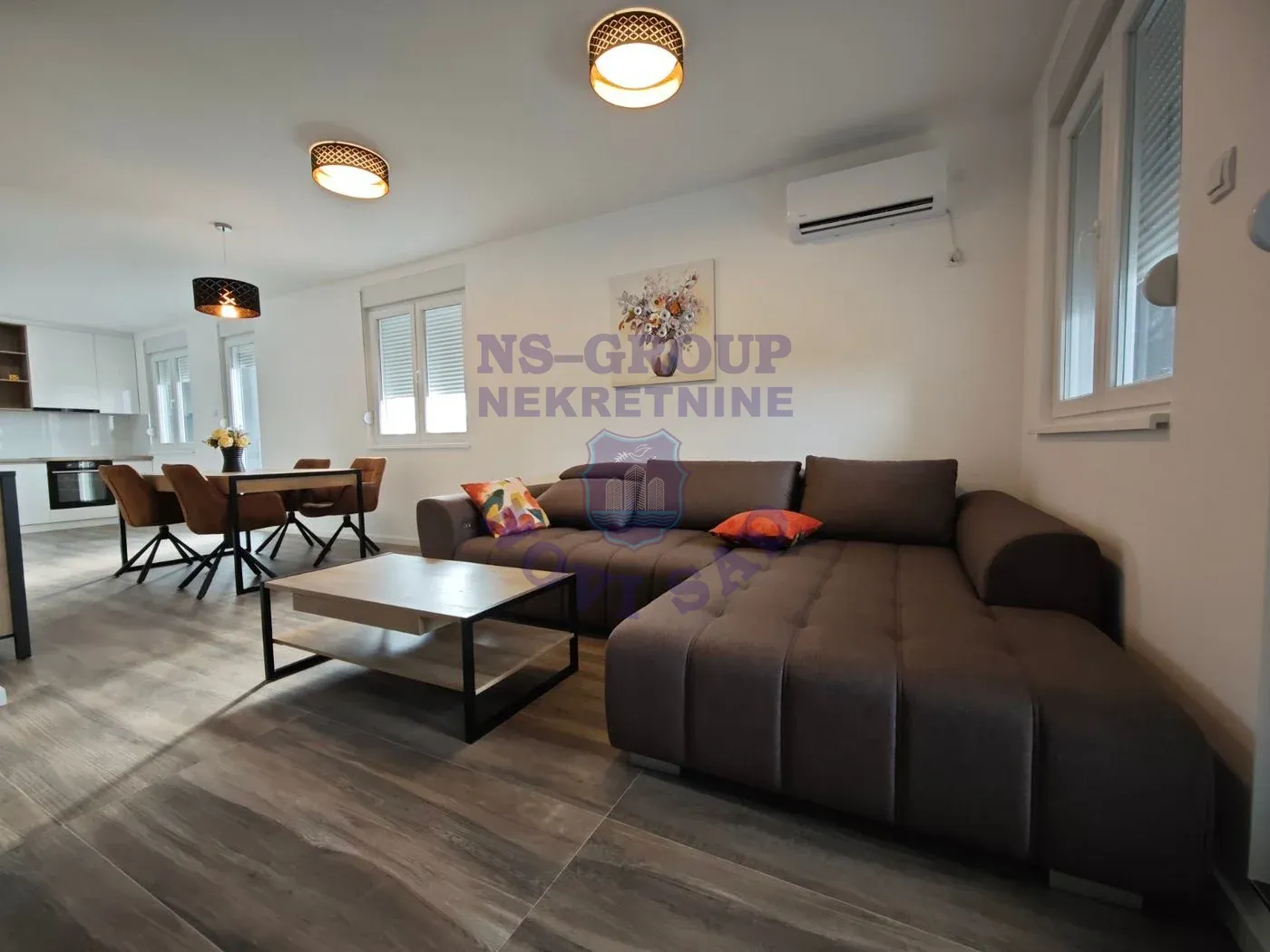 Stan za izdavanje Novi Sad 111m2, 14811