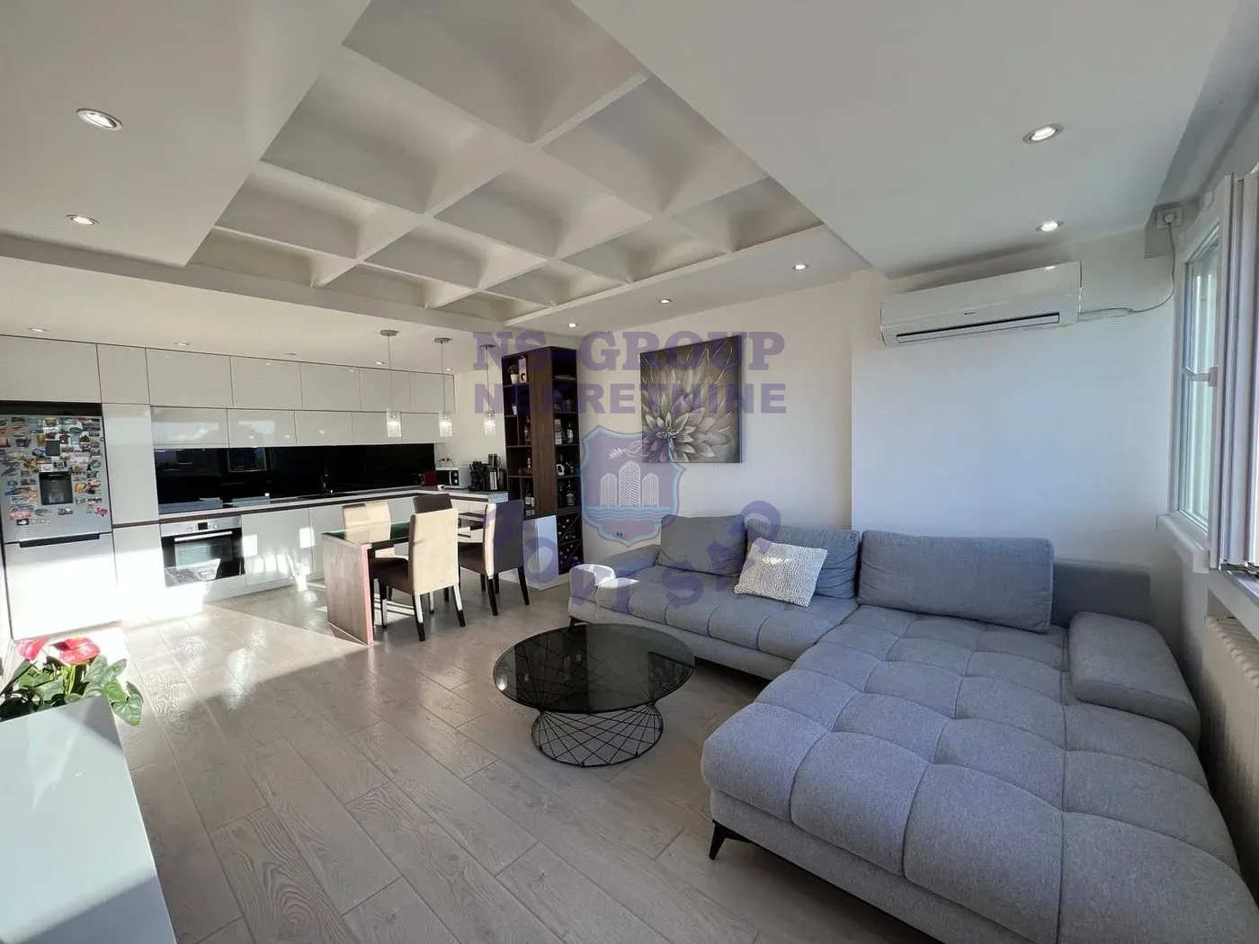 stan na prodaju Novi Sad, 75m2 557877