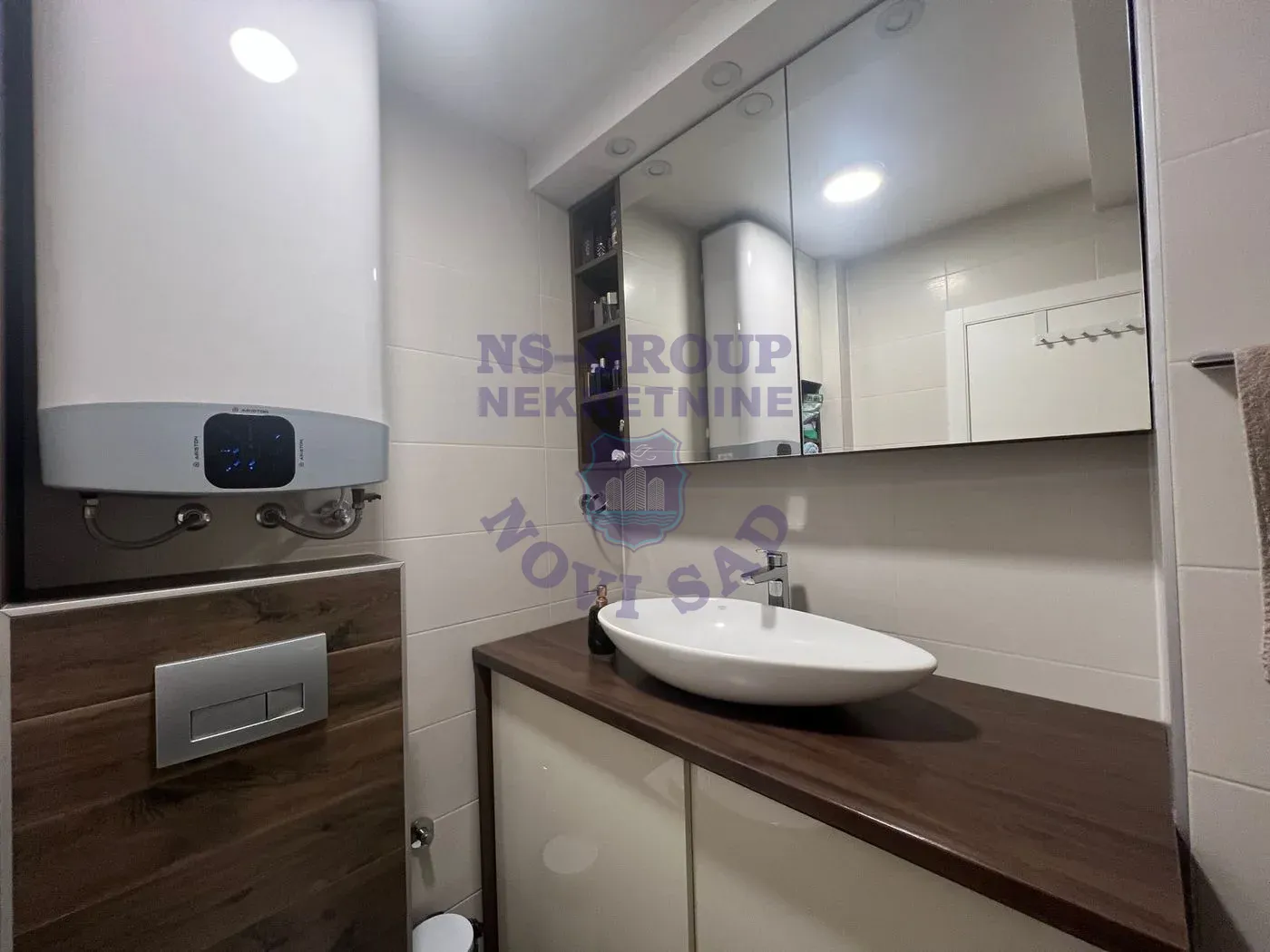 stan na prodaju Novi Sad 75m2 557877