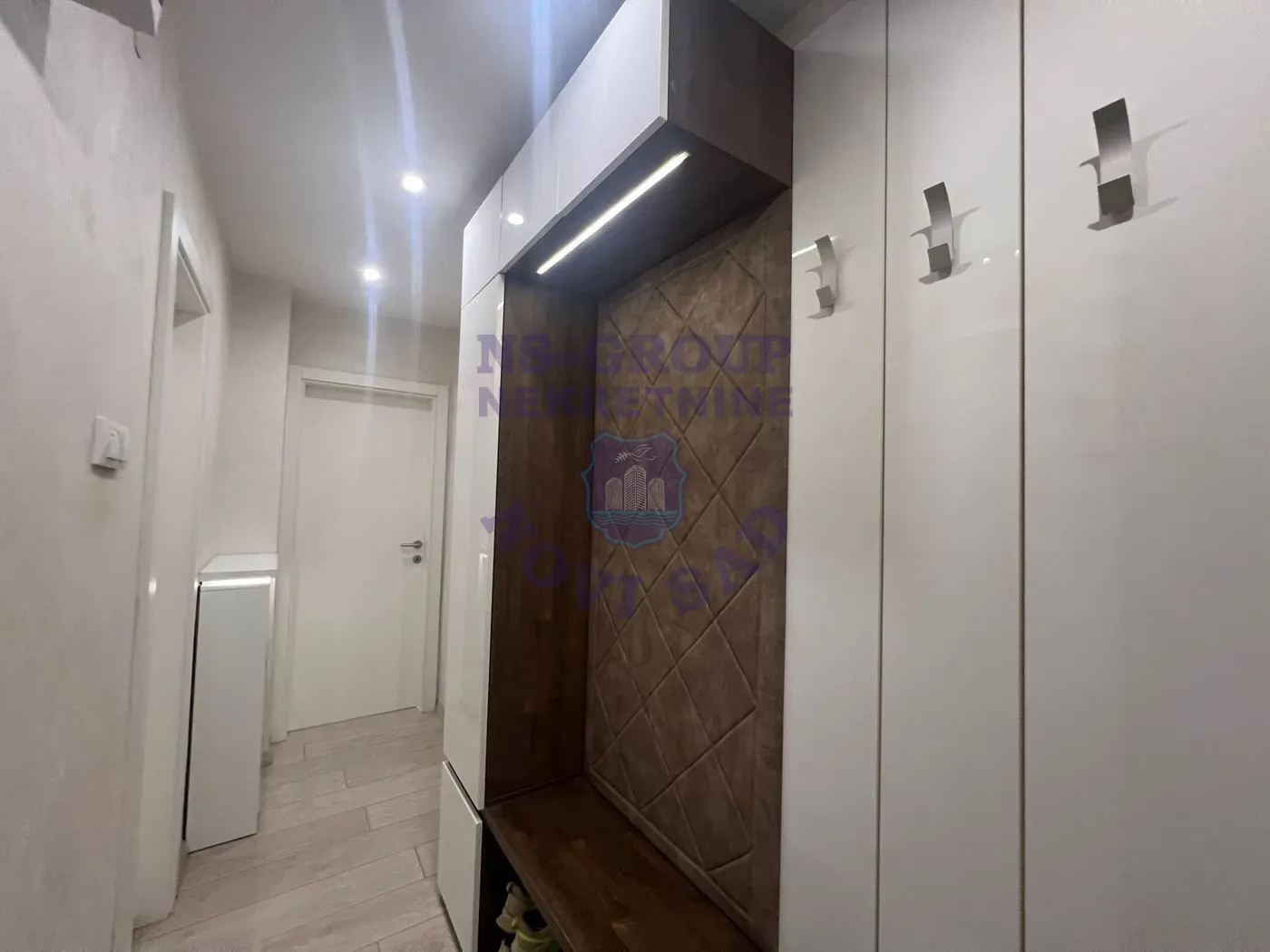 stan na prodaju Novi Sad 75m2 557877