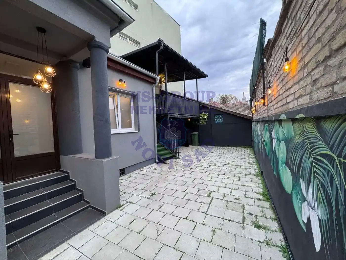 lokal na prodaju Sremski Karlovci 106m2 558003