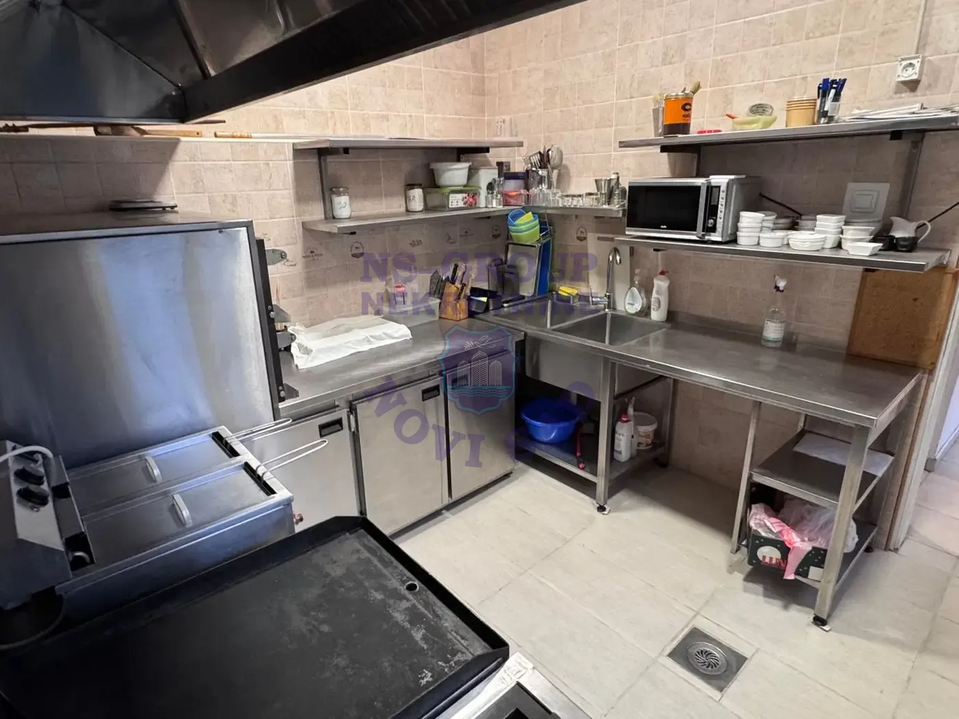 lokal na prodaju Sremski Karlovci 106m2 558003